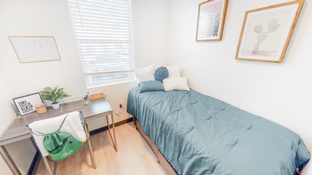 Furnished Student Apartments: The Ultimate College Convenience?